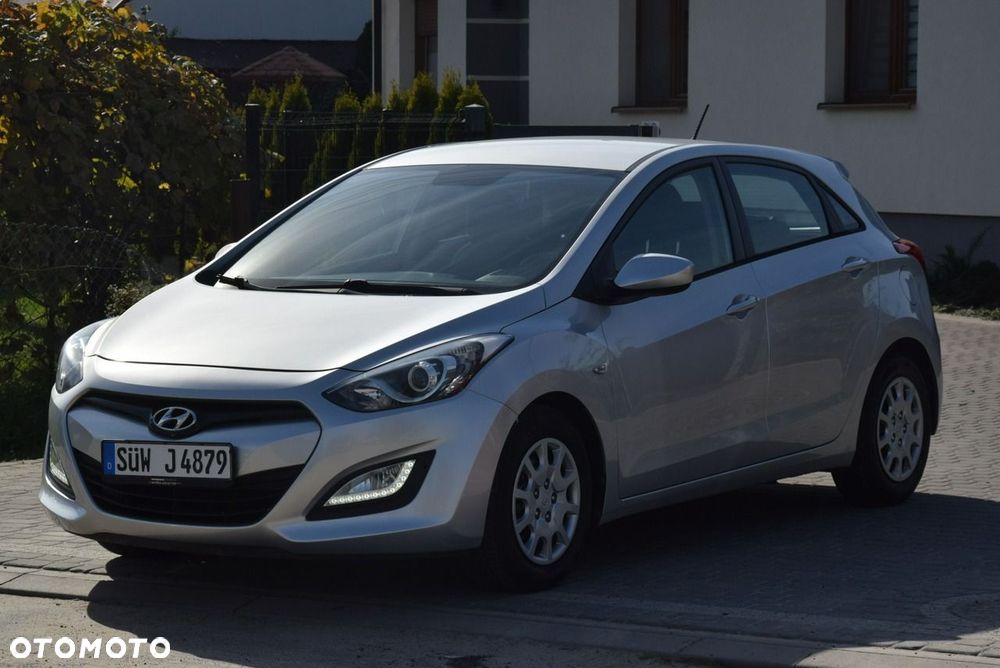 Hyundai i30 1.4 Classic + - 3