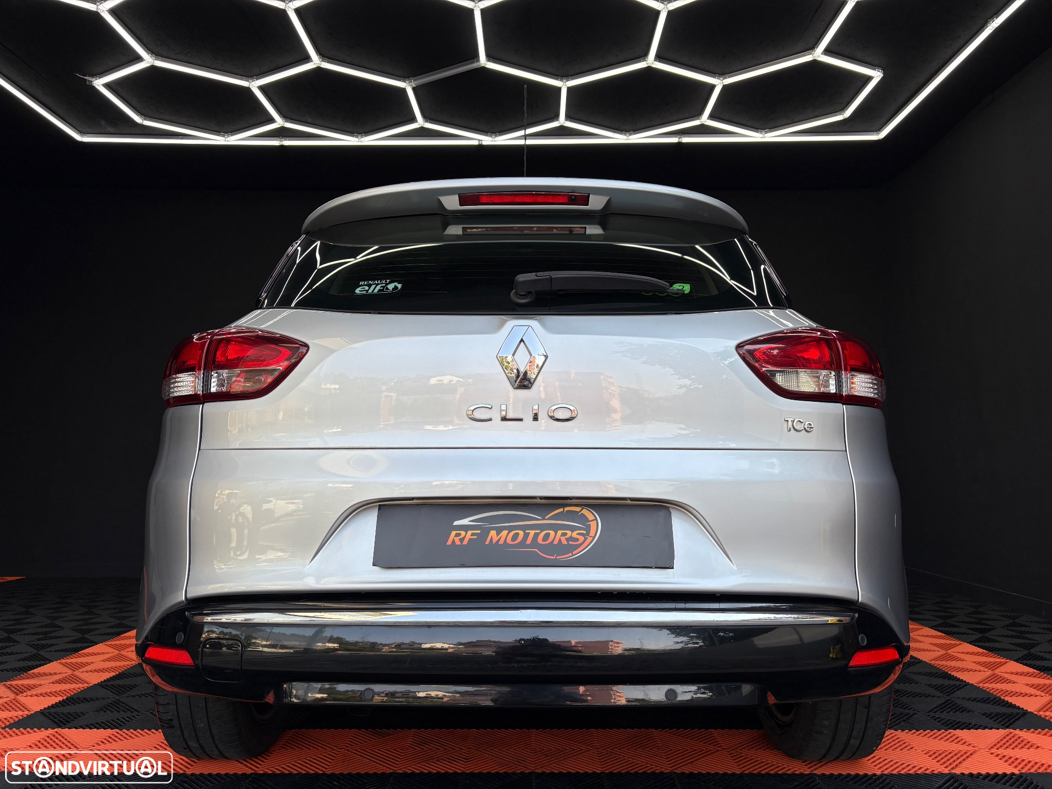 Renault Clio Sport Tourer 0.9 TCE Limited - 25