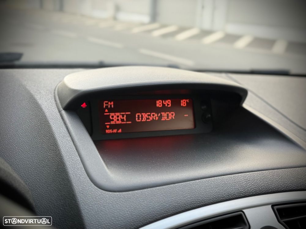 Renault Clio 1.2 16V Dynamique S - 18