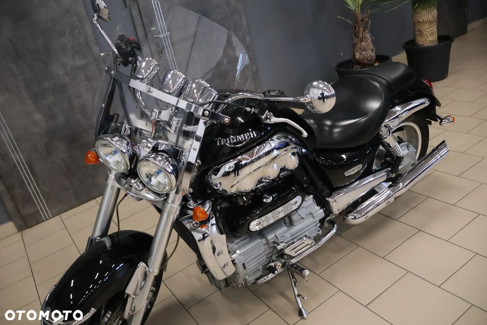 Triumph Rocket - 32