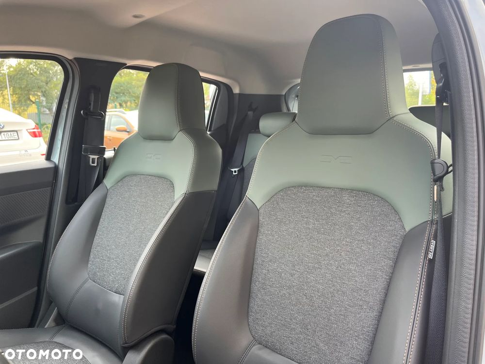 Dacia Spring Electric 24.3kWh 100 Extreme - 11