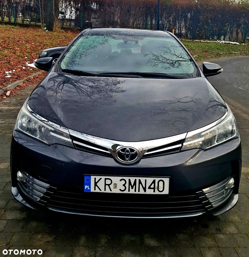 Toyota Corolla 1.6 Comfort - 11