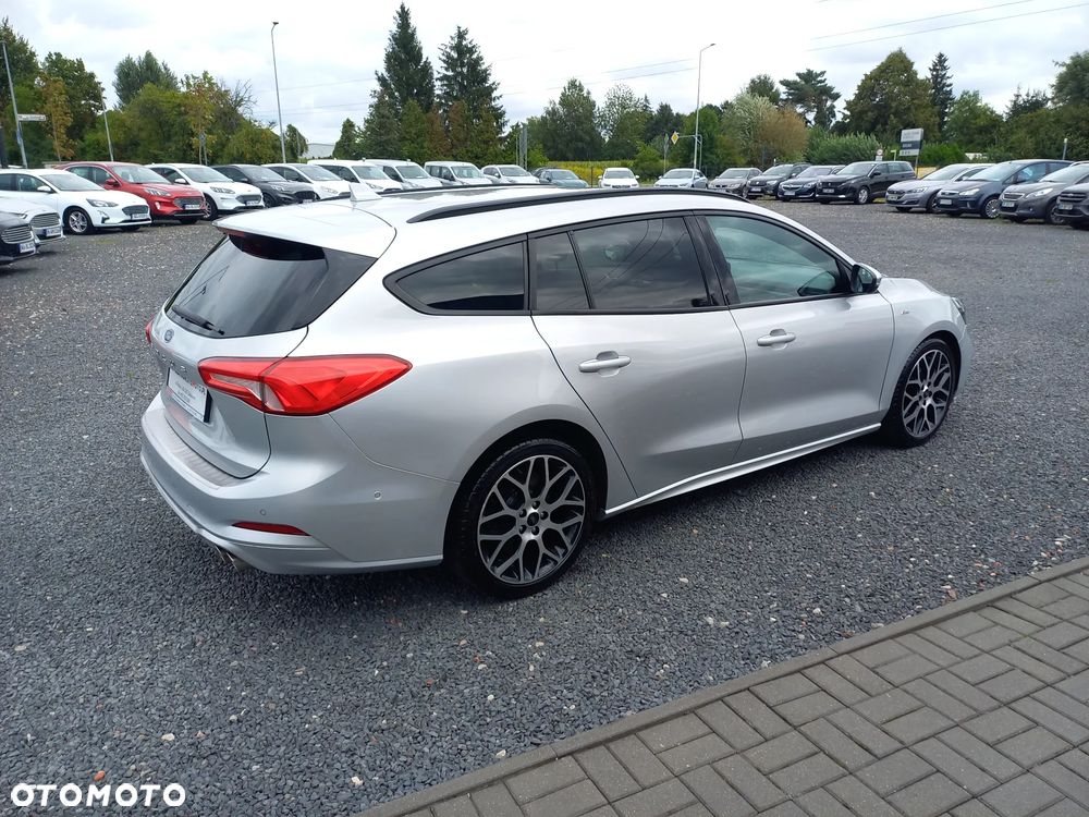 Ford Focus 2.0 EcoBlue STart-Stopp-System ST-LINE - 8