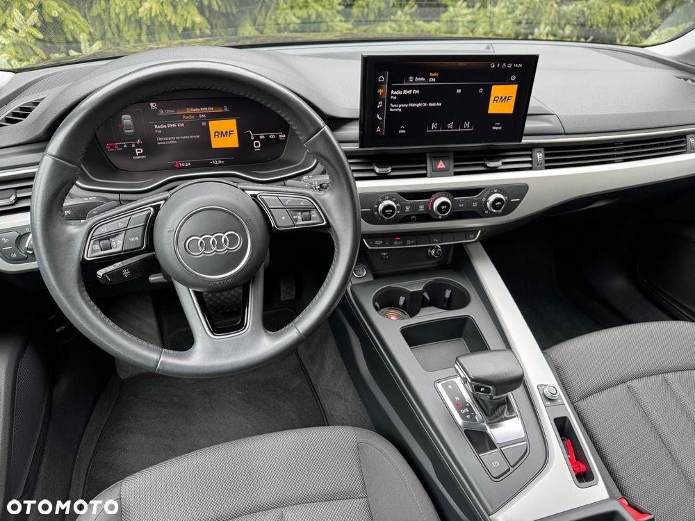 Audi A4 Limousine 40 TFSI mHEV Advanced S tronic - 32