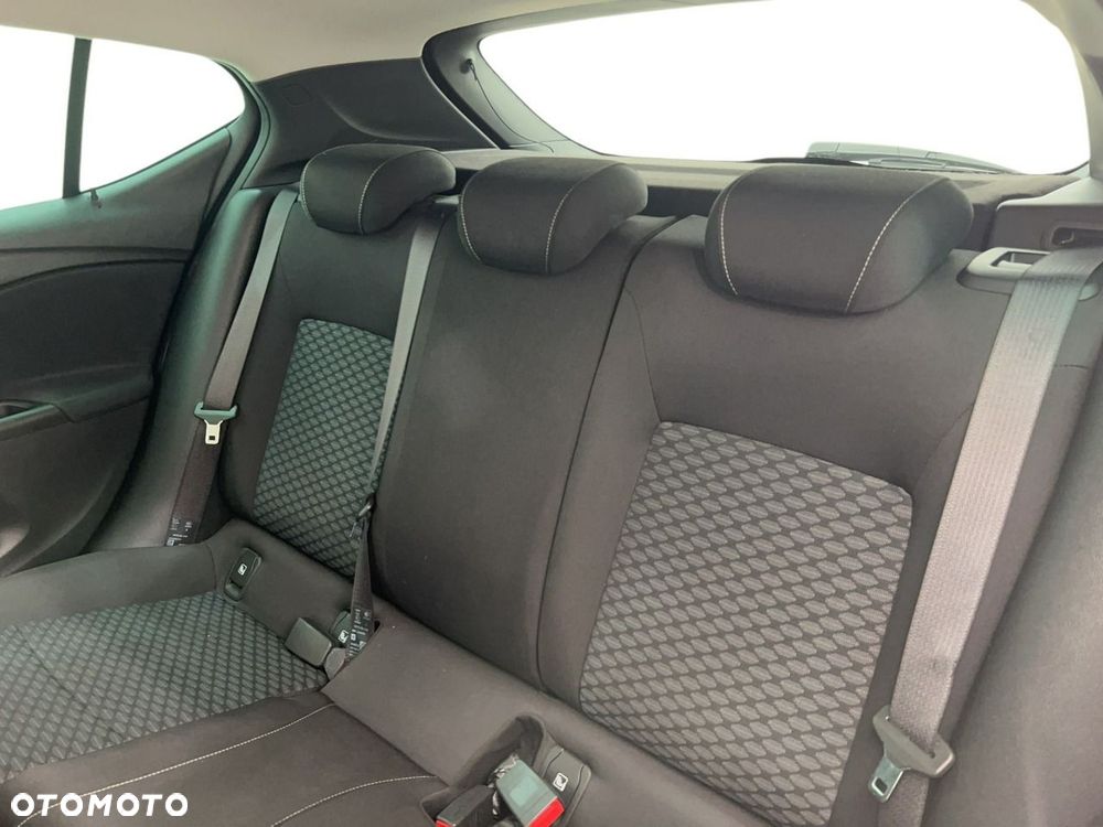 Opel Astra 1.5 CDTI S&S - 12