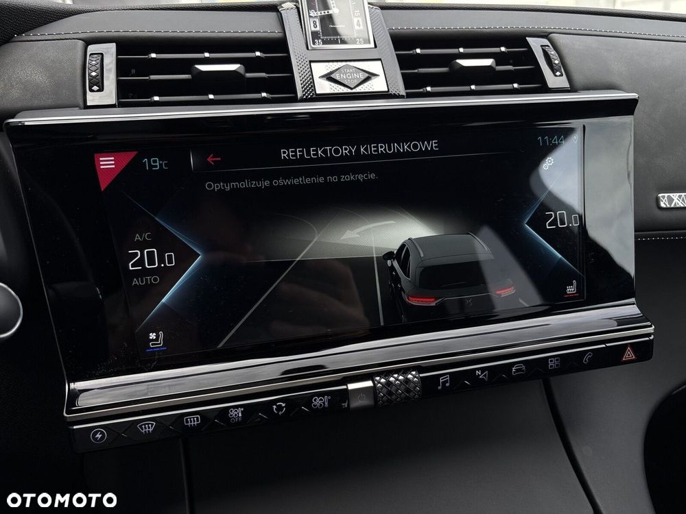 DS Automobiles DS 7 Crossback - 33