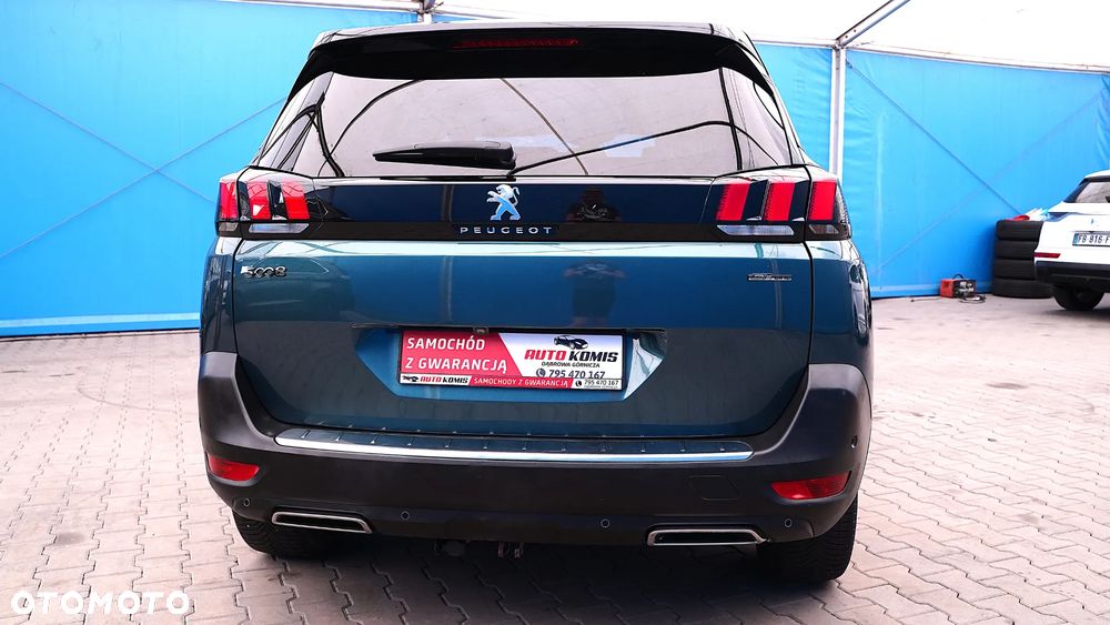 Peugeot 5008 - 5