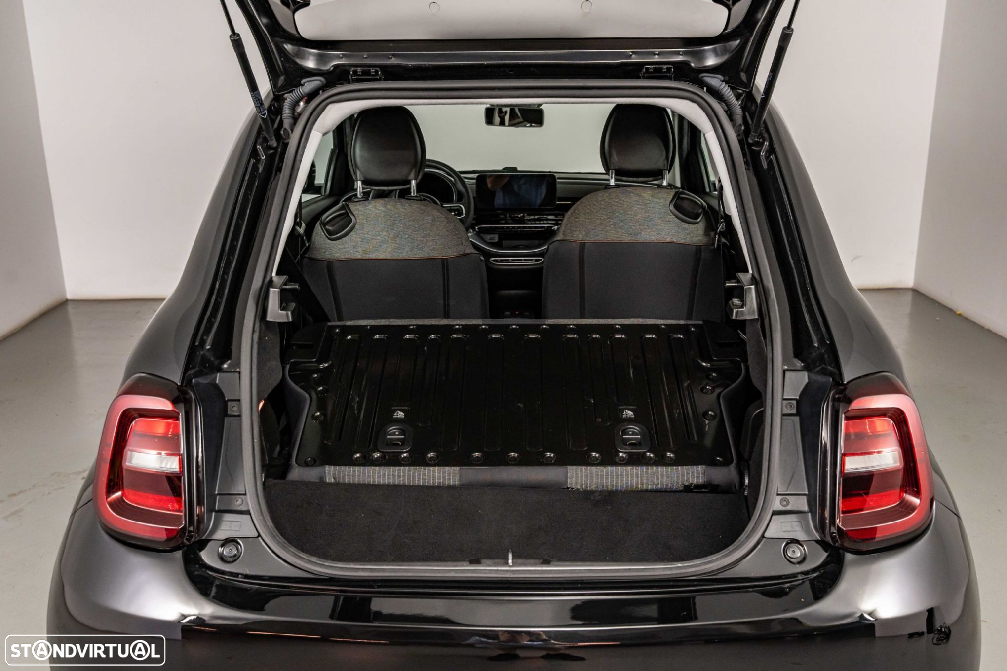 Fiat 500e 3 + 1 Icon - 13