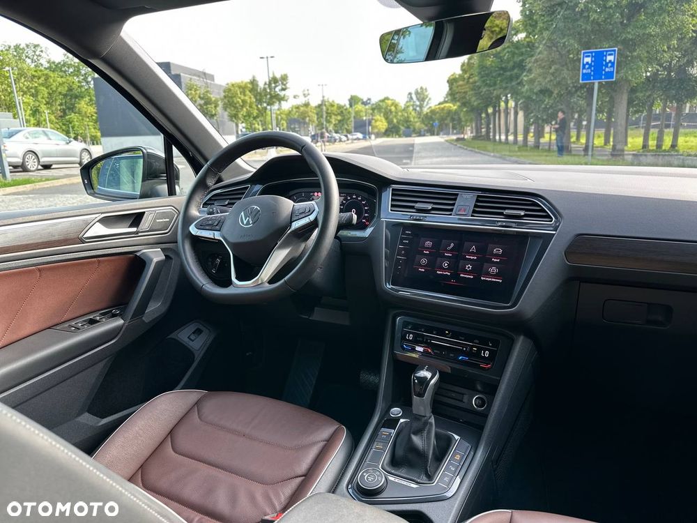 Volkswagen Tiguan - 12