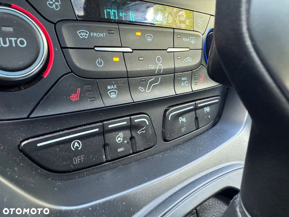 Ford Kuga 2.0 TDCi 4x4 Individual - 29