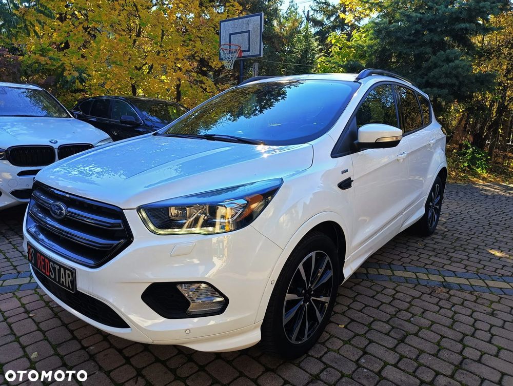 Ford Kuga 2.0 TDCi 2x4 Titanium - 23