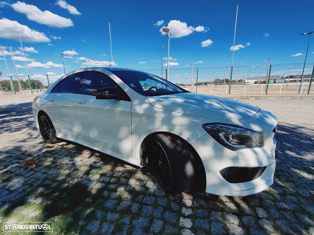 Mercedes-Benz CLA 200 CDI AMG Line - 2