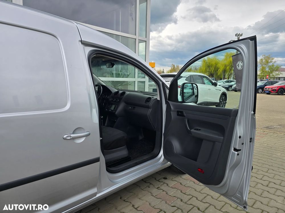 Volkswagen Caddy - 9