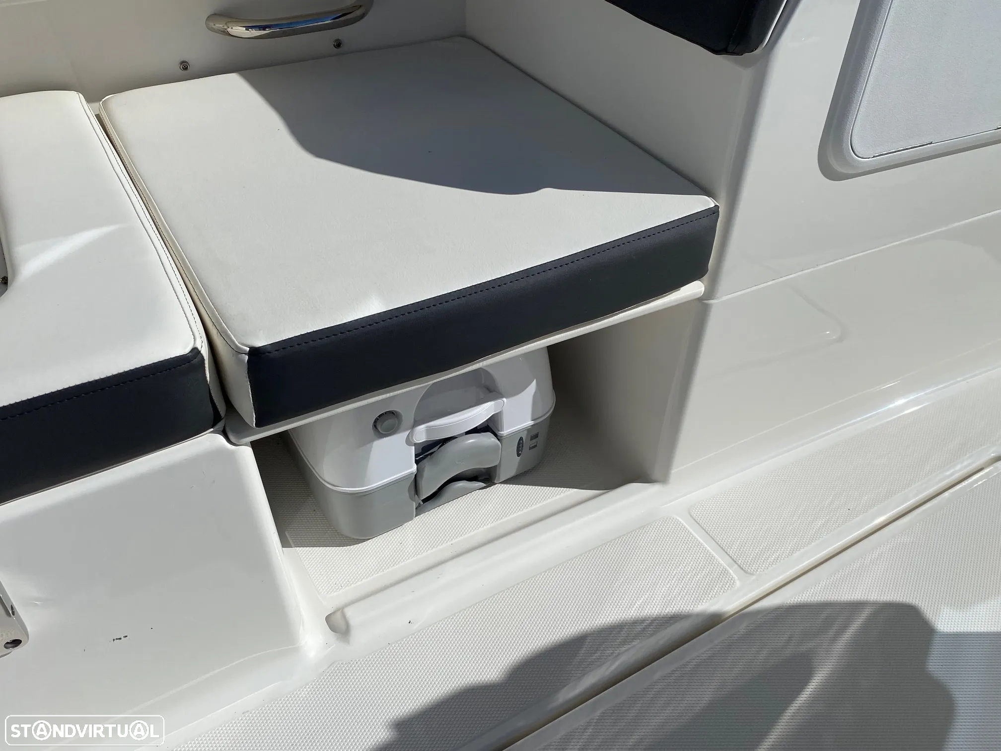 Bayliner DX 2000 DB - 25