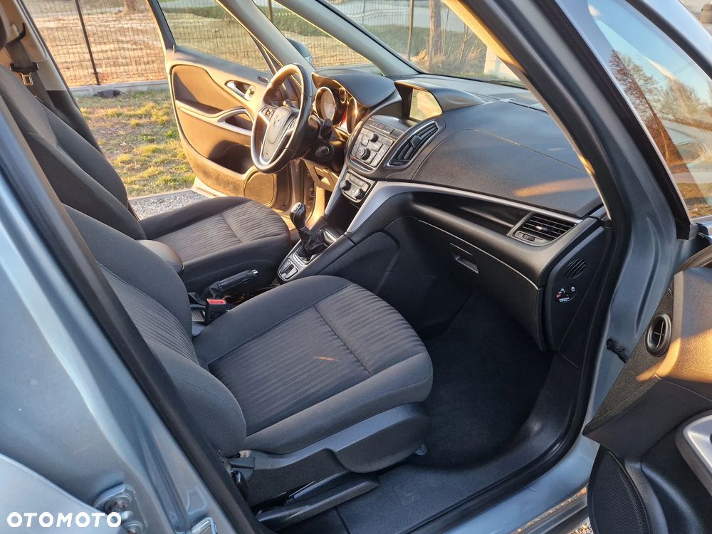 Opel Zafira Tourer 1.4 Turbo Active - 12