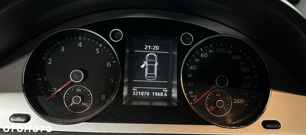 Volkswagen Passat 1.4 TSI Comfortline R-Style - 19