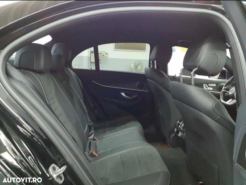 Mercedes-Benz E 300 9G-TRONIC AMG Line - 10