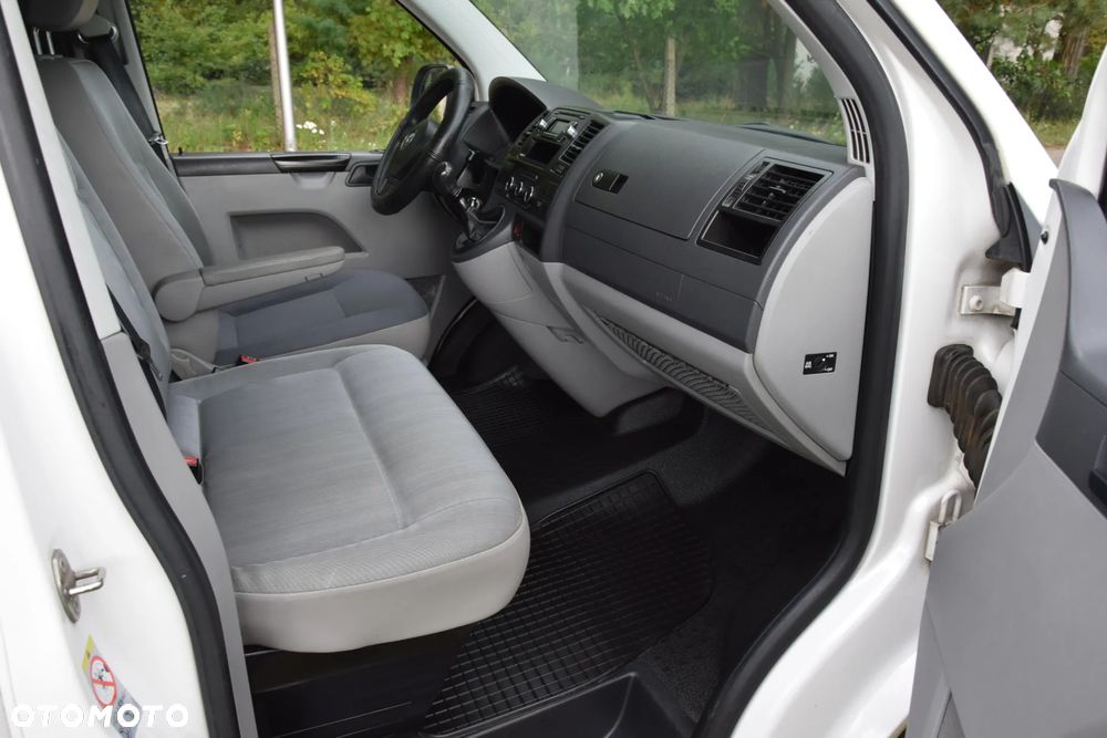 Volkswagen Transporter T5 TDI L1H2 - 9