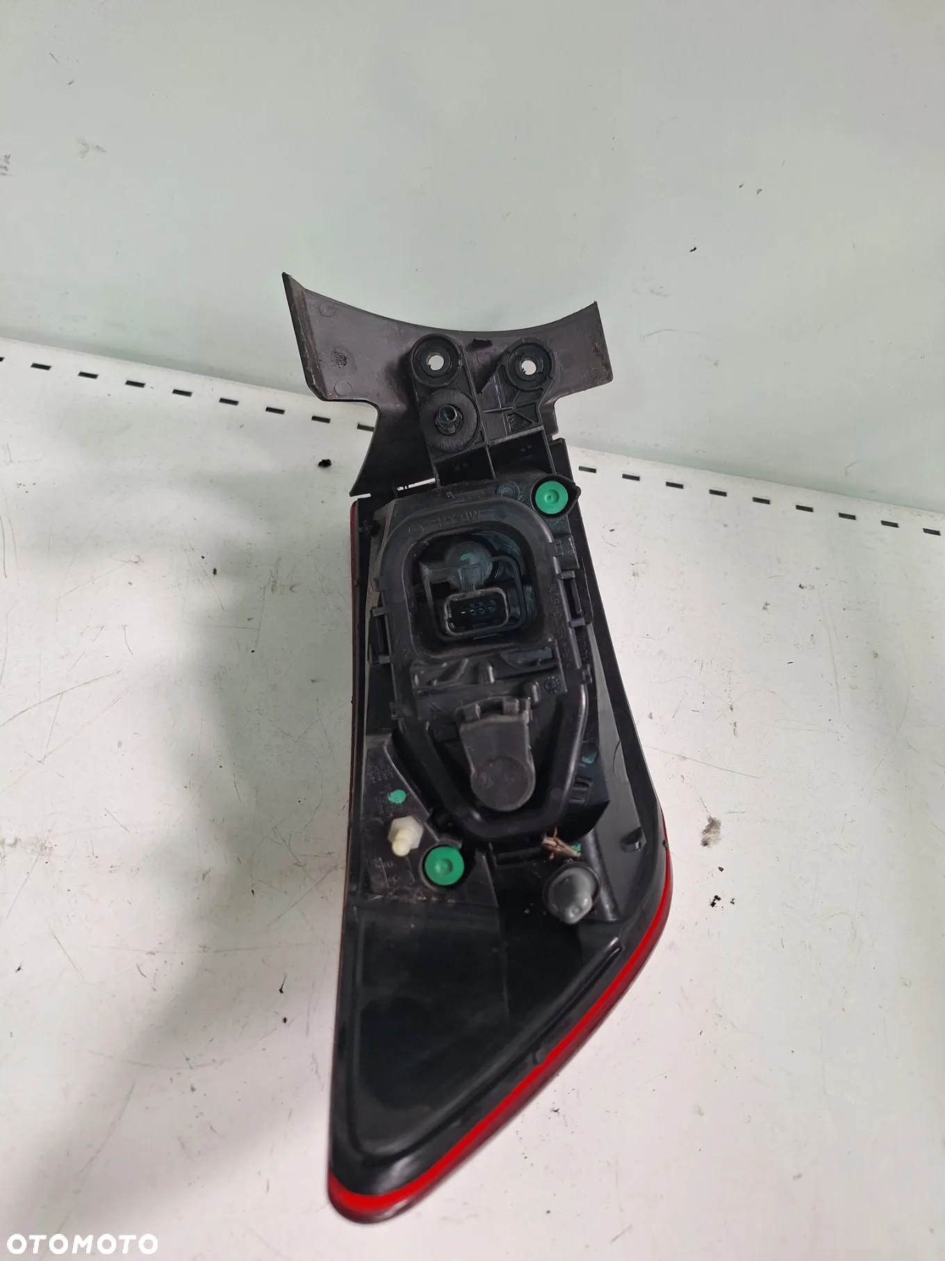 lampa prawa  lub lewa tył CLIO IV 285553752R  (E2/5)  (E2/6) - 9