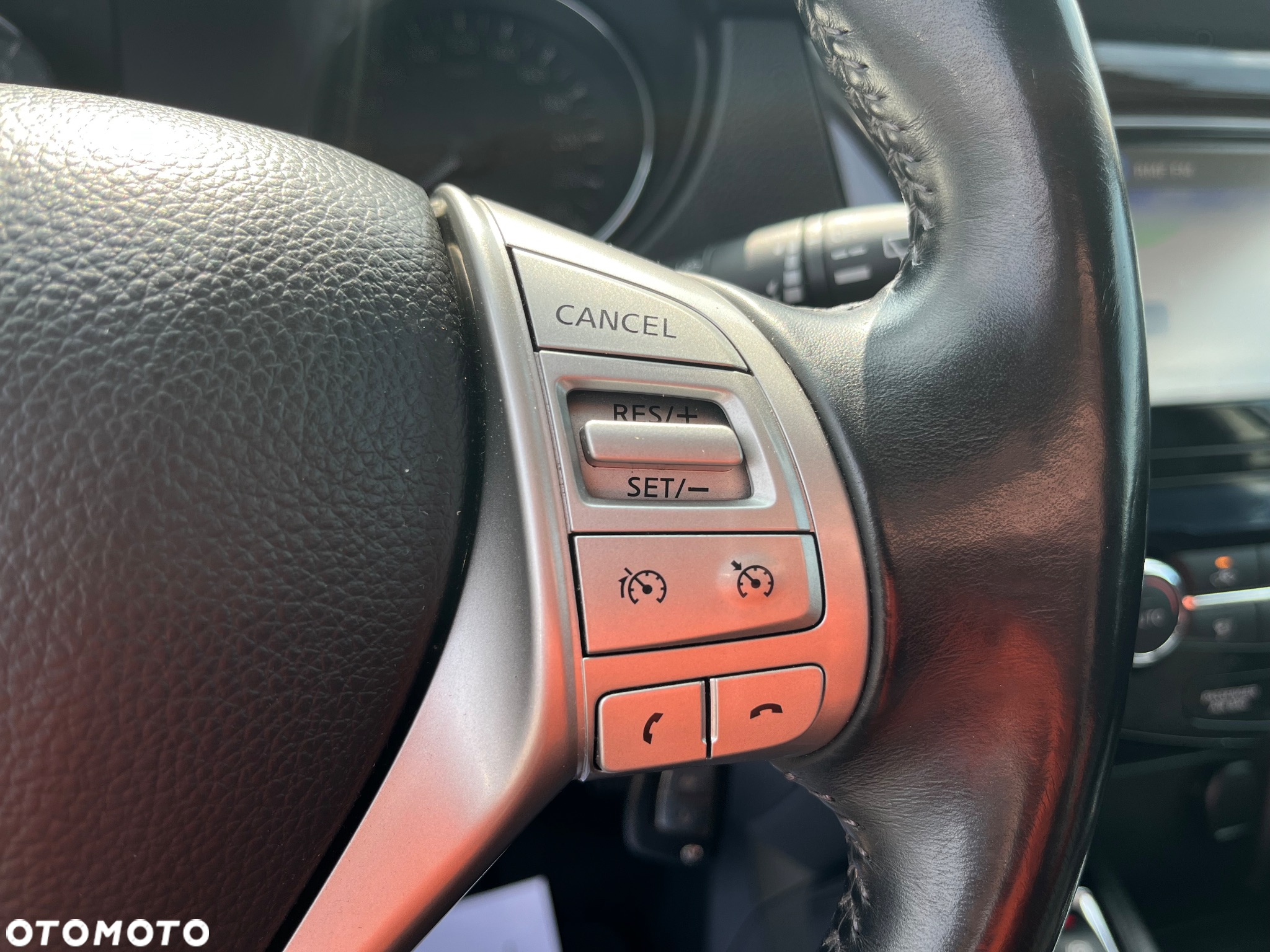 Nissan Qashqai 1.2 DIG-T N-Tec - 11