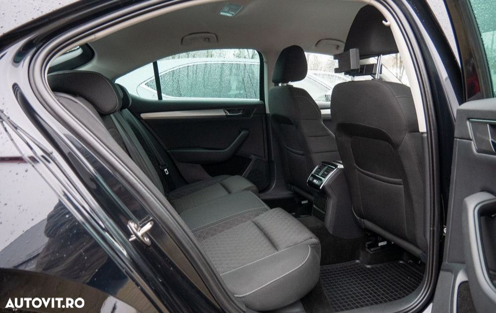 Skoda Superb 1.4 TSI PHEV Ambition - 4