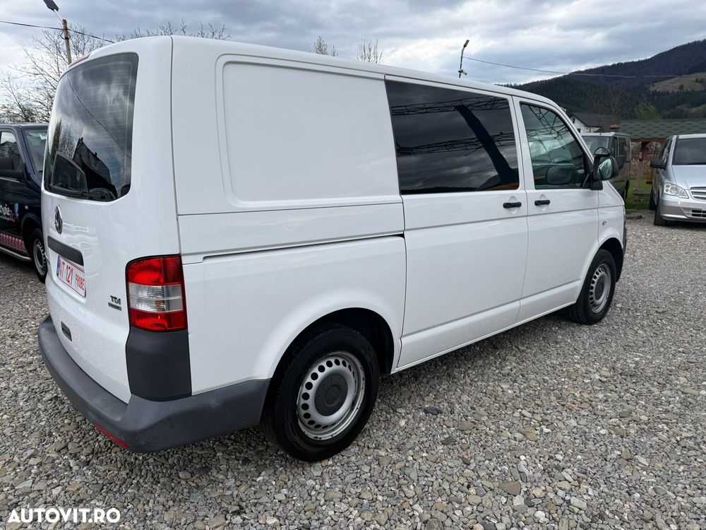 Volkswagen Transporter - 4