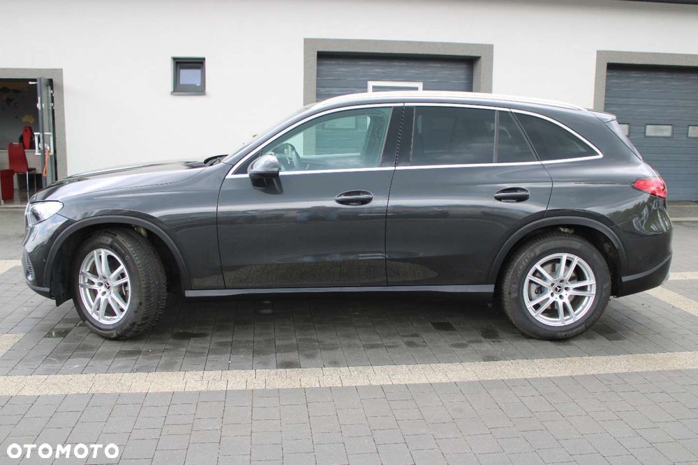 Mercedes-Benz GLC - 4