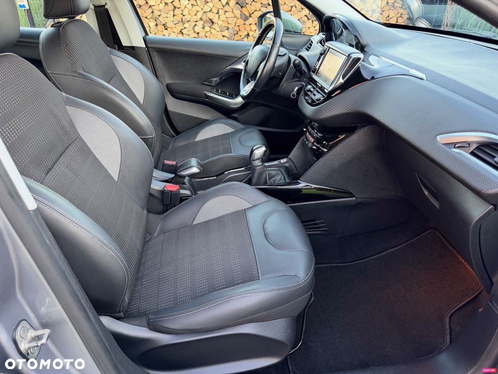 Peugeot 2008 PureTech 110 Stop&Start Allure - 34