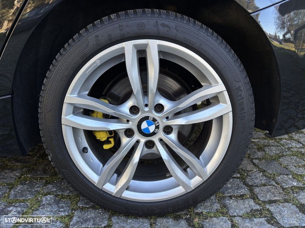 BMW 125 d Pack M - 18