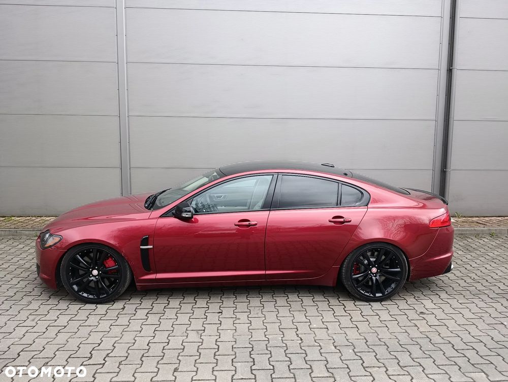 Jaguar XF 4.2 SV8 - 20