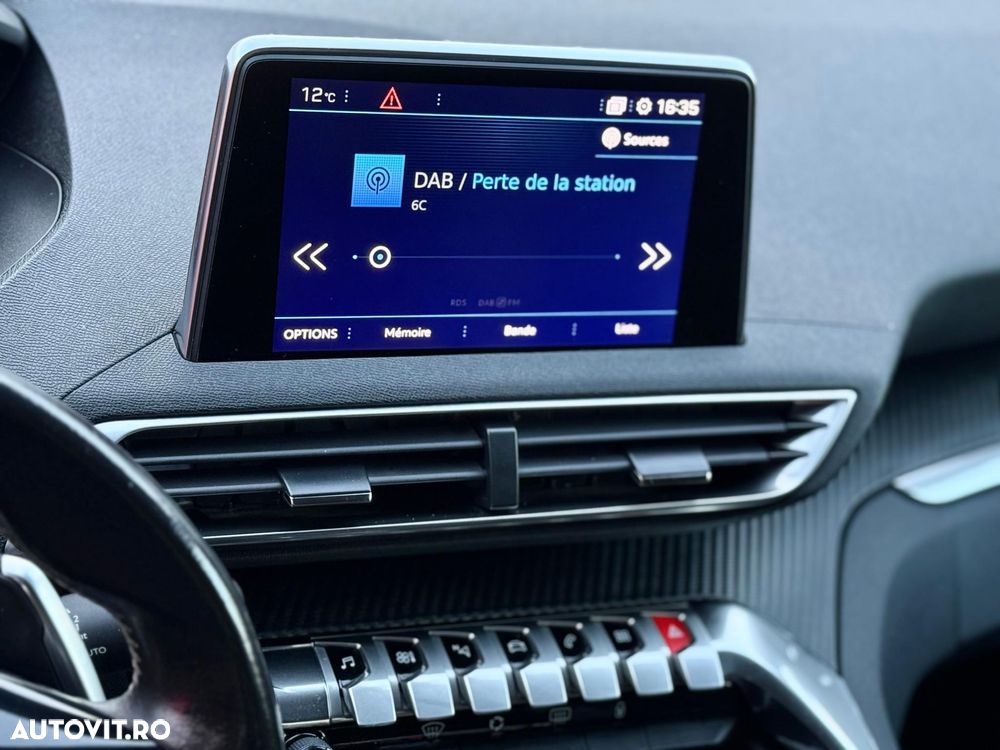 Peugeot 3008 BlueHDi 130 Stop & Start EAT8 Active - 10