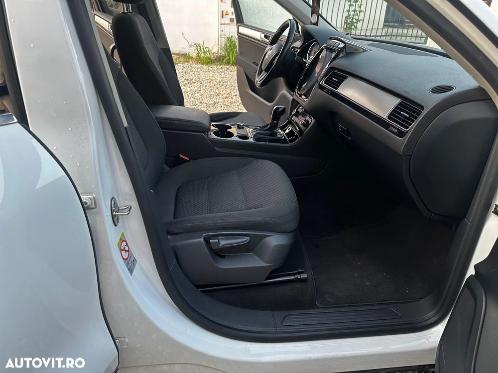 Volkswagen Touareg V6 TDI BMT Mountain Plus - 9