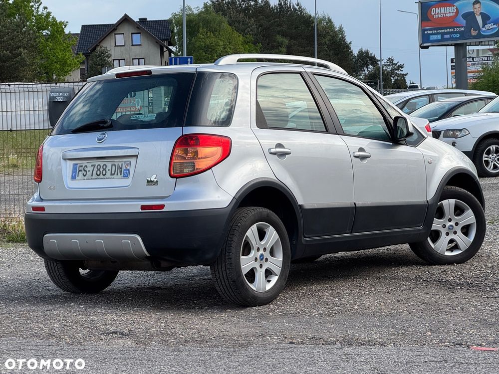 Fiat Sedici 1.9 Multijet DPF 4x4 Emotion - 9