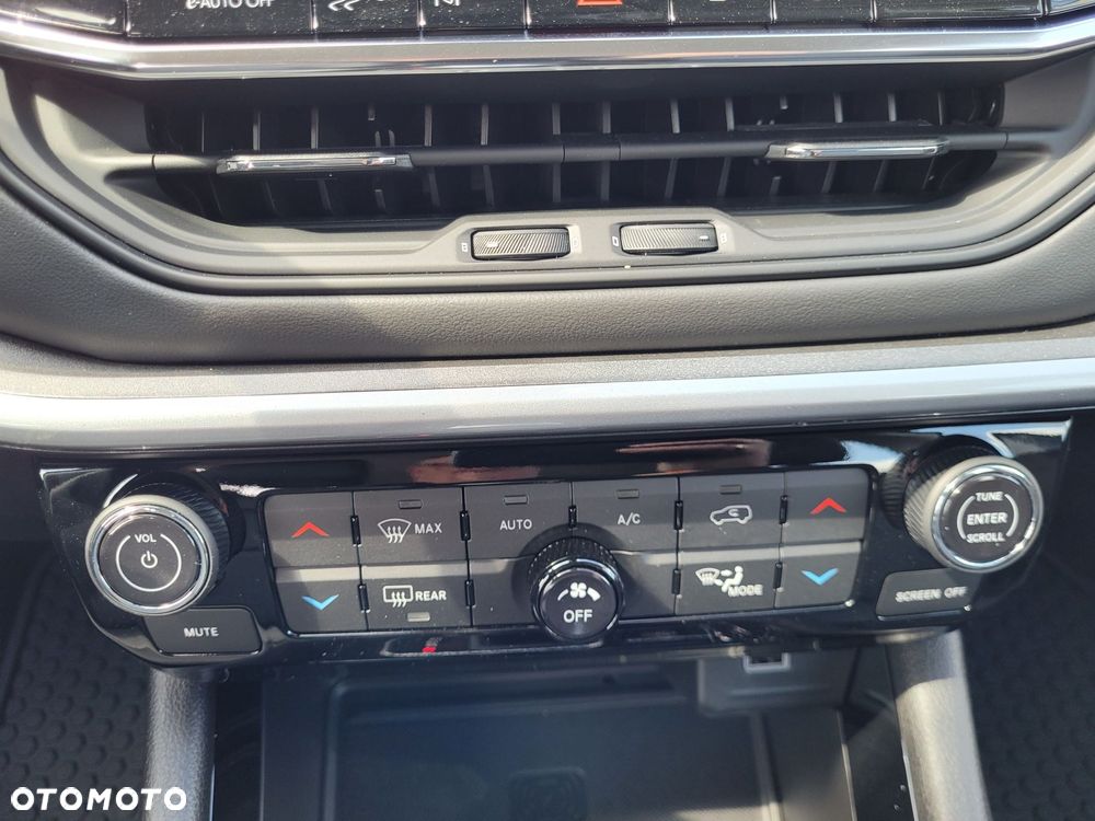 Jeep Compass 1.5 T4 mHEV Altitude Winter Edition FWD S&S DCT - 12