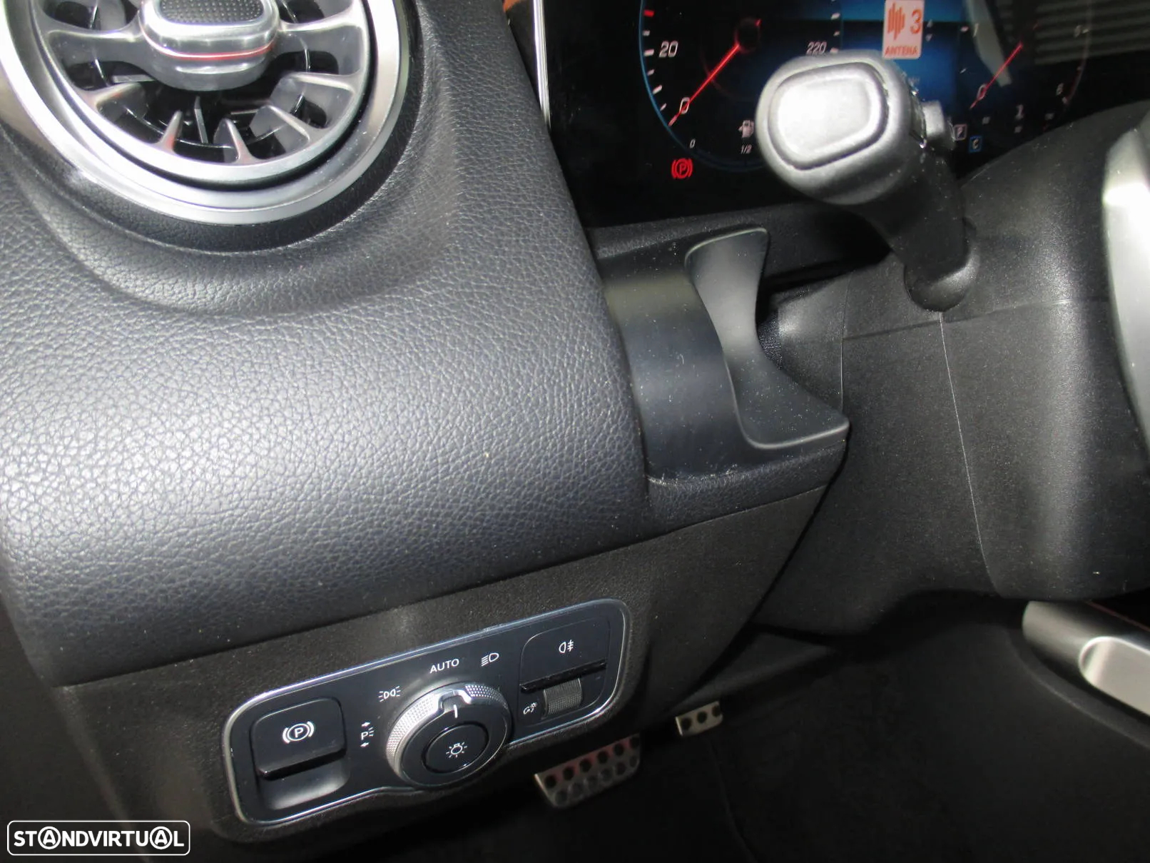 Mercedes-Benz GLB 200 d 8G-DCT Edition AMG Line - 10