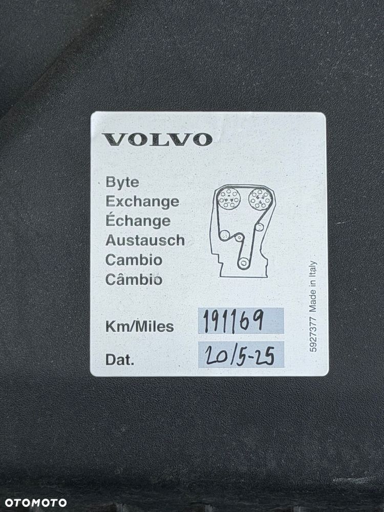 Volvo V60 T3 Geartronic Momentum - 34