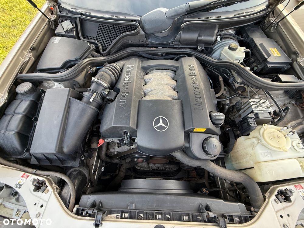 Mercedes-Benz Klasa E 280 4-Matic Elegance - 39