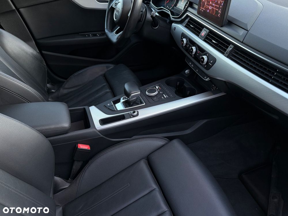 Audi A4 Avant 2.0 TDI ultra S tronic sport - 31