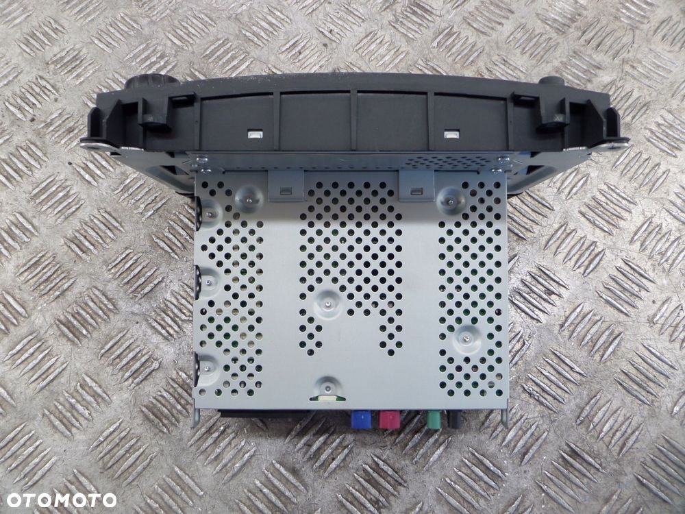 mercedes v-klasa viano w447 radio nawigacja a4479006105 - 4