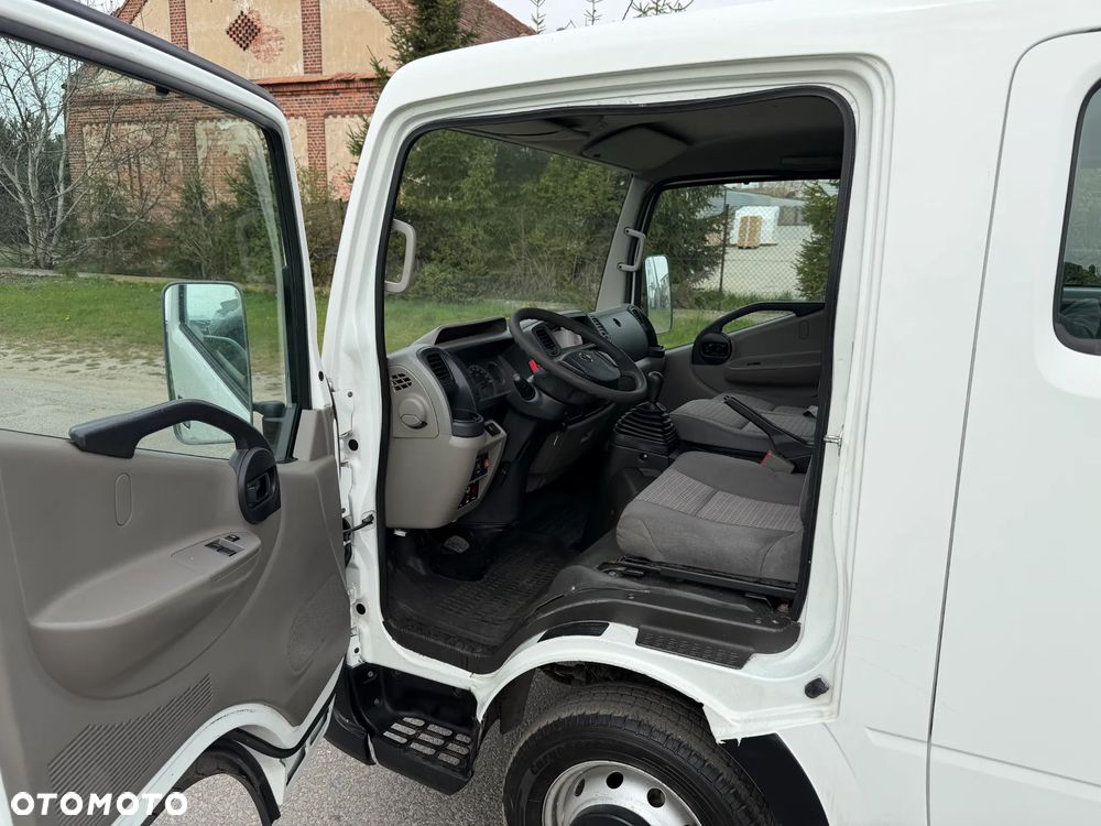 Nissan Cabstar 35.13 * 2.5 / 130KM * Wywrotka * DOKA * 6 Osób * - 22