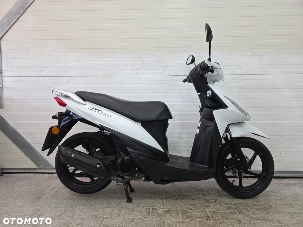 Suzuki Address - 4