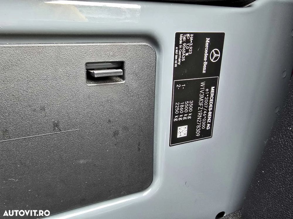 Mercedes-Benz Sprinter 319 CDI Prelata 10 paleti.automat.10.2023. - 36