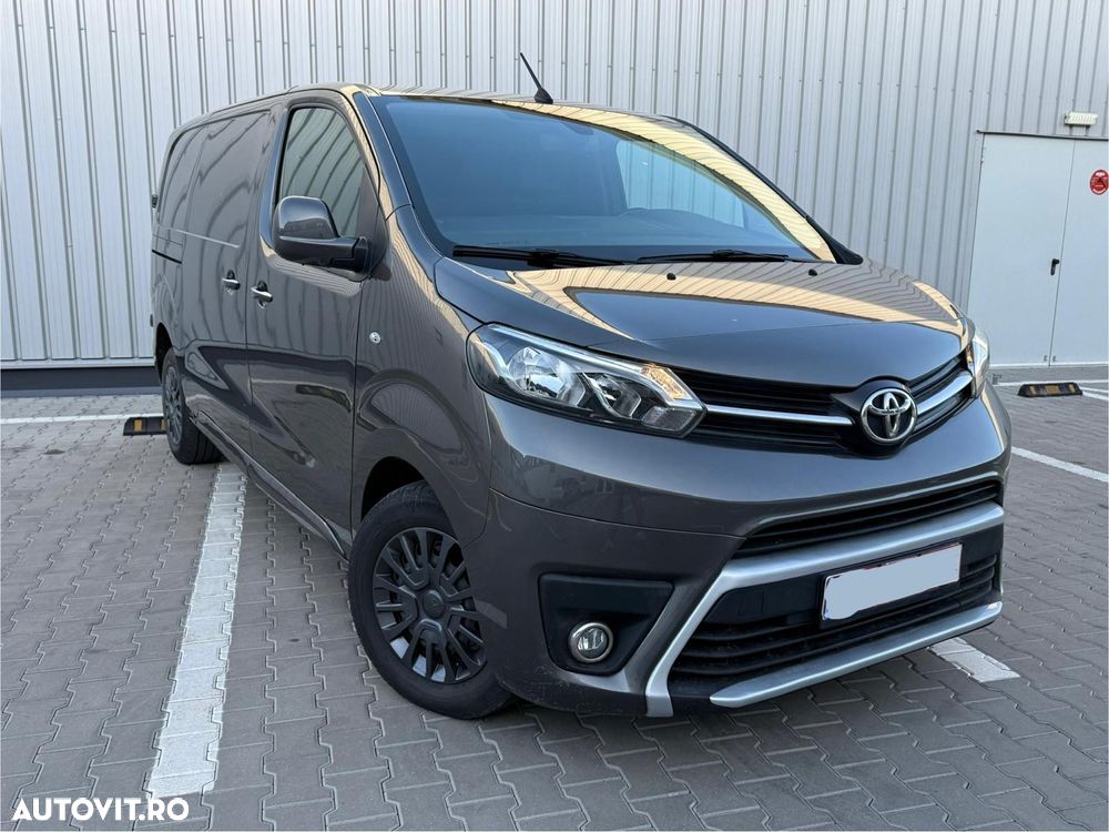 Toyota Proace - 1