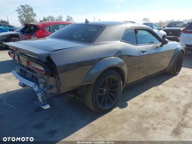 Dodge Challenger Automatik R/T Plus Scat Pack - 5