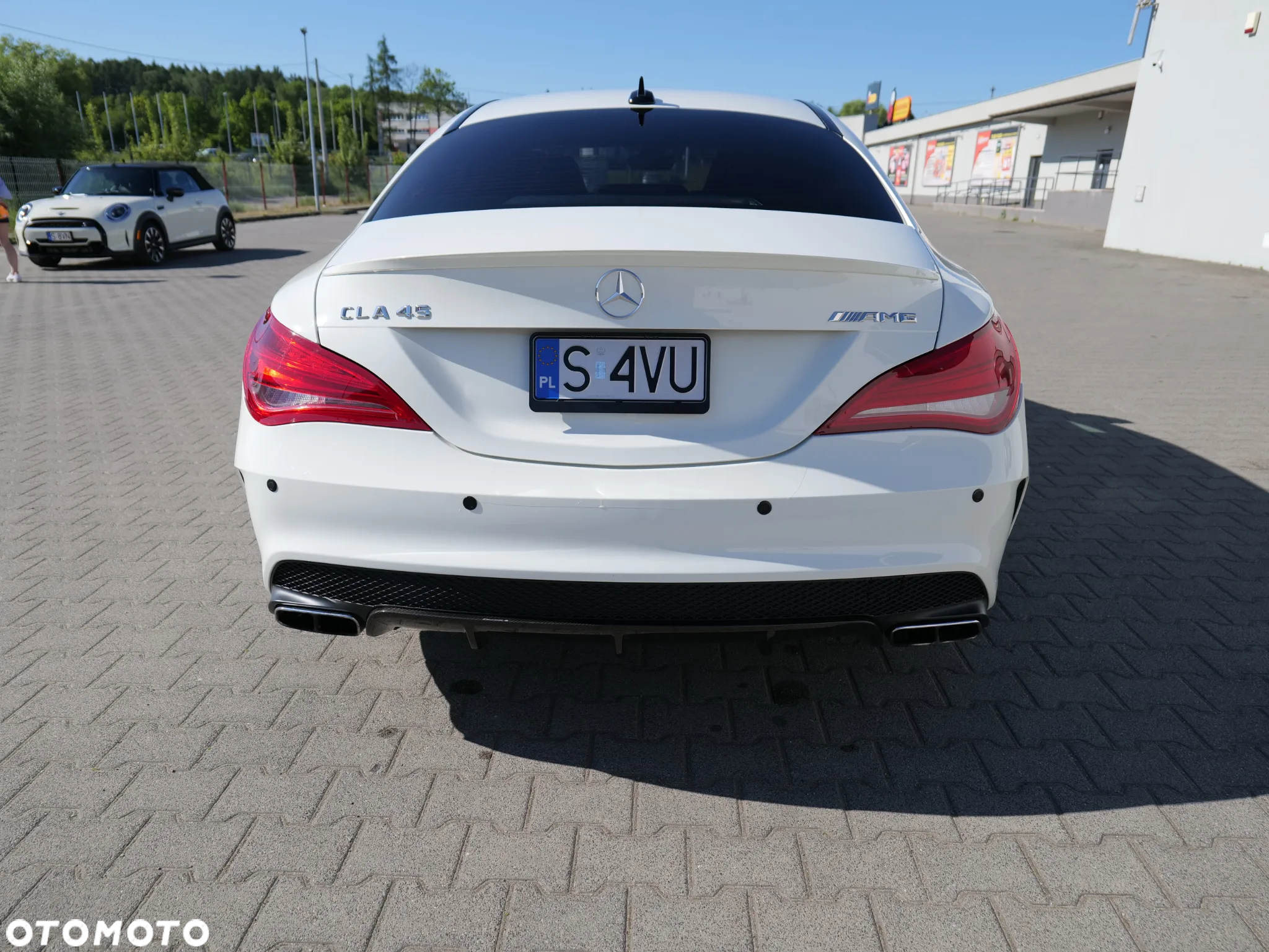Mercedes-Benz CLA 45 AMG 4-Matic - 8