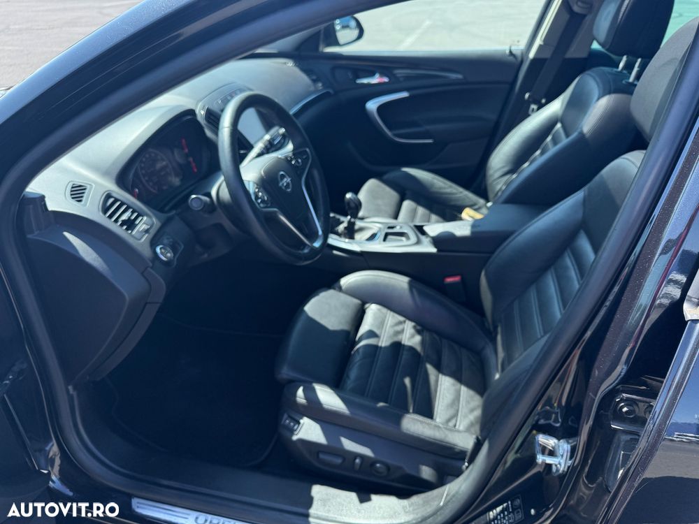 Opel Insignia - 14