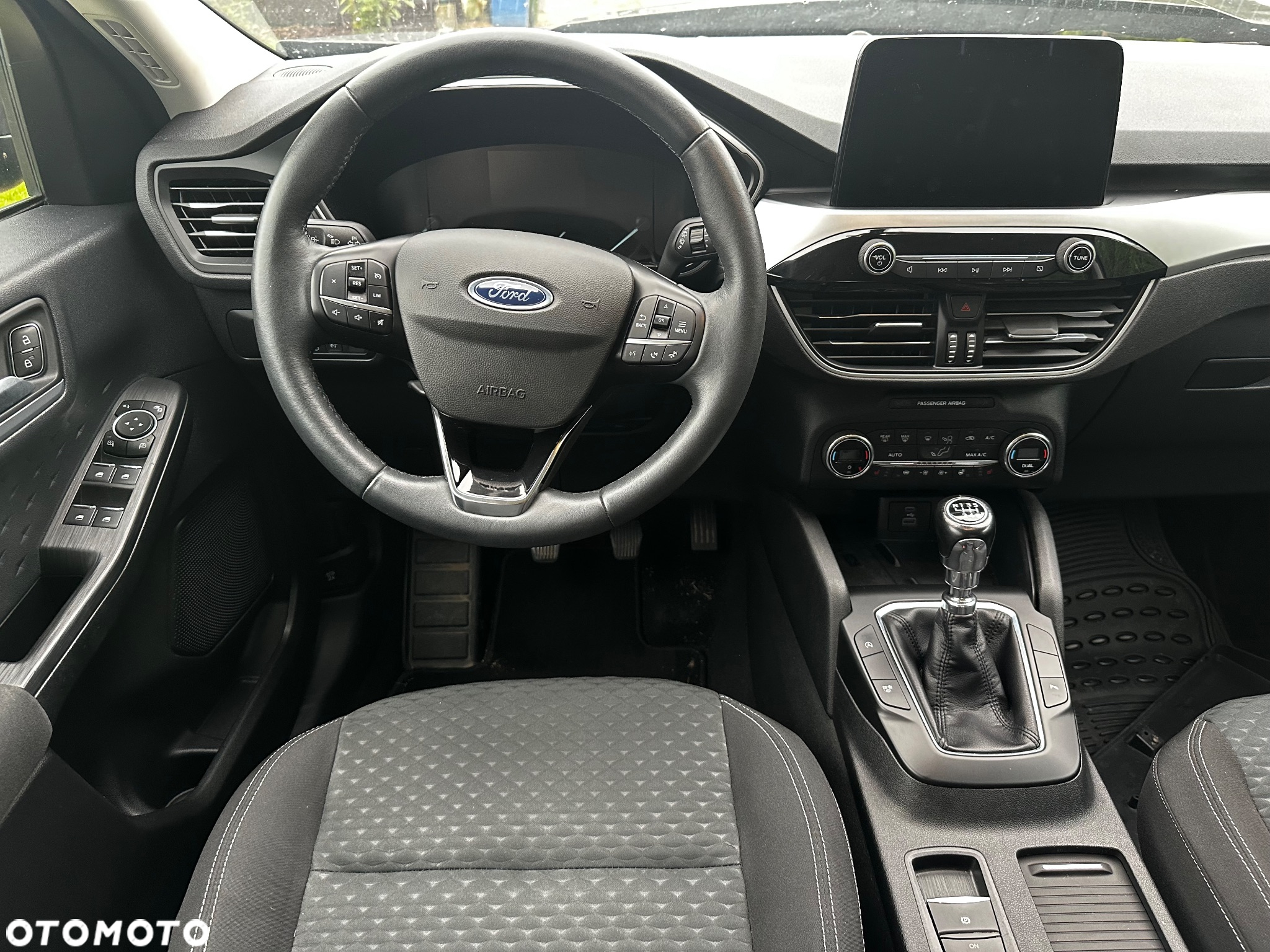 Ford Kuga 2.0 EcoBlue Hybrid COOL&CONNECT - 8