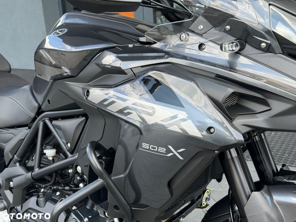 Benelli TRK 502X - 17