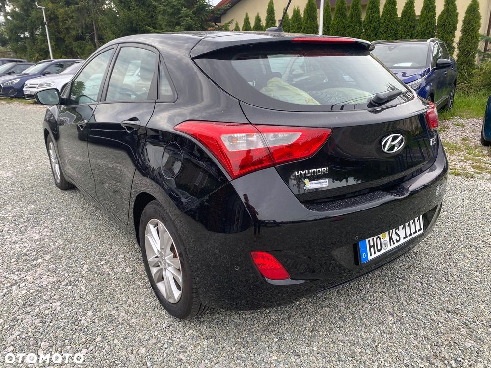 Hyundai i30 1.4 Premium - 4