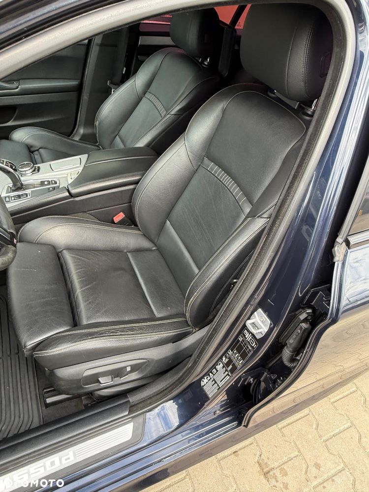 BMW Seria 5 M550d xDrive - 8